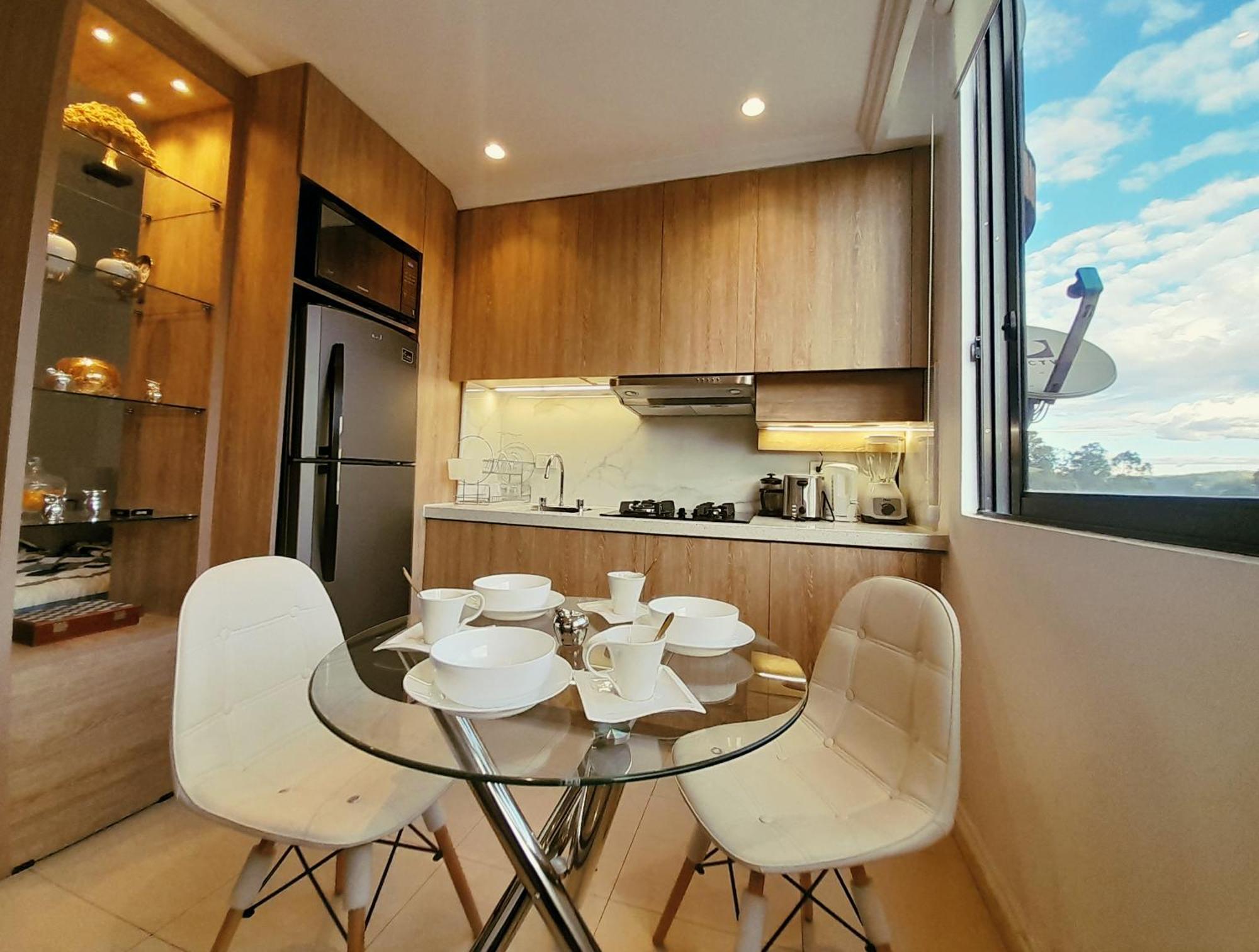 Elegante Suite Privada En Cuenca - Parqueo Incluido 外观 照片