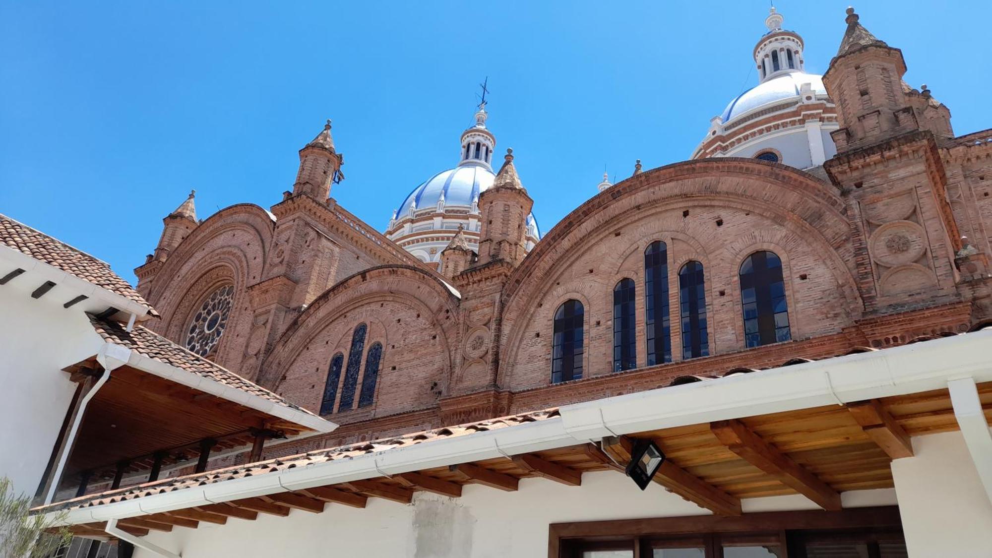Elegante Suite Privada En Cuenca - Parqueo Incluido 外观 照片