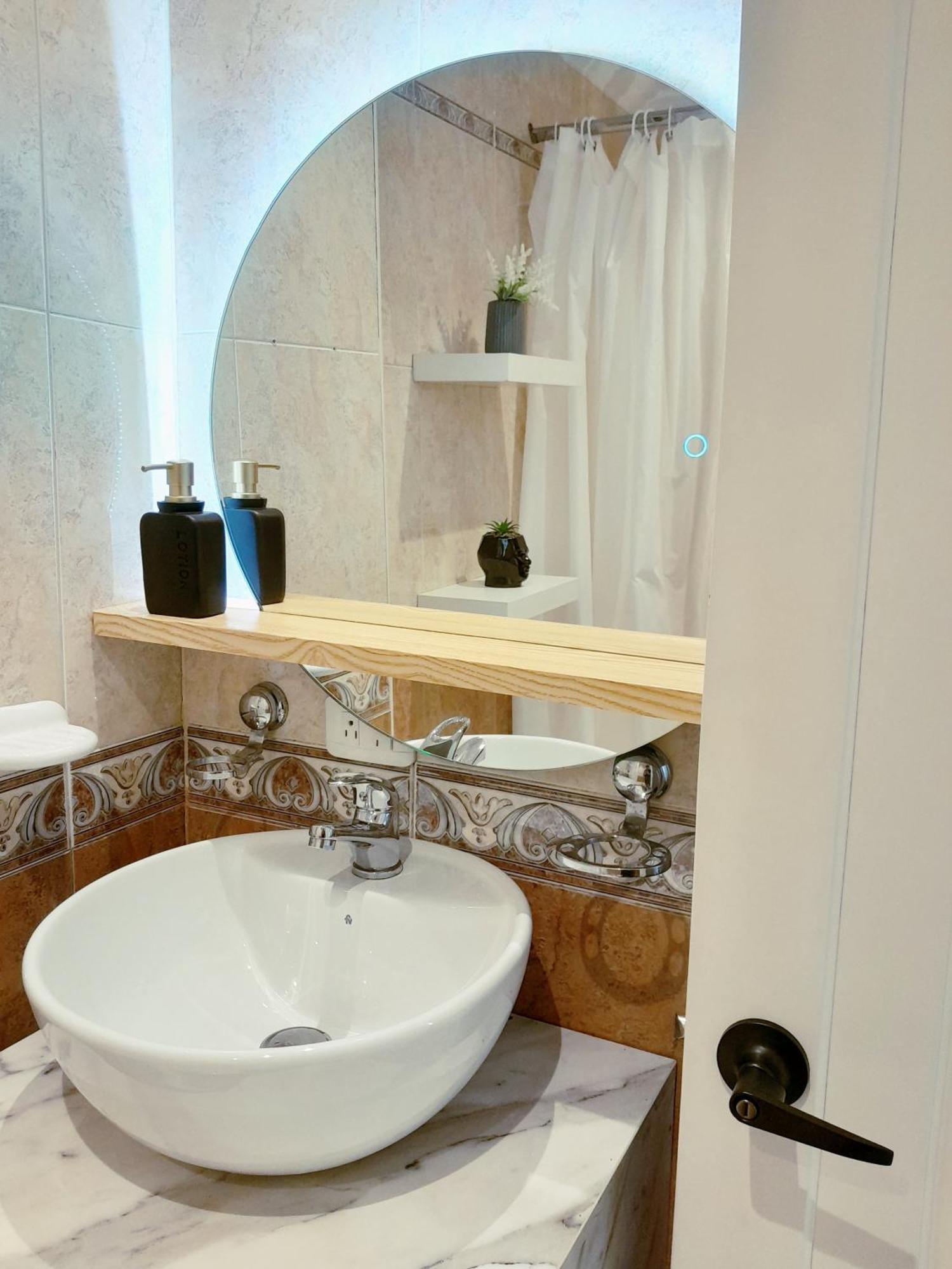 Elegante Suite Privada En Cuenca - Parqueo Incluido 外观 照片